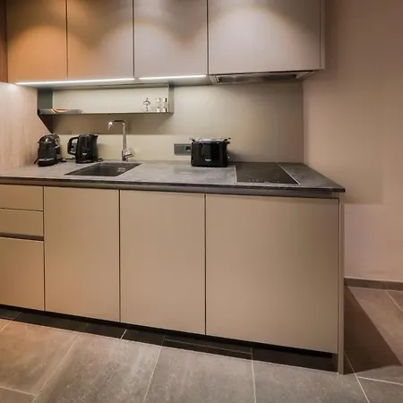 מלון דירות Vier & Restaurant לאנגנפלד