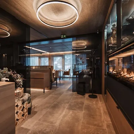 Vier & Restaurant 4* לאנגנפלד