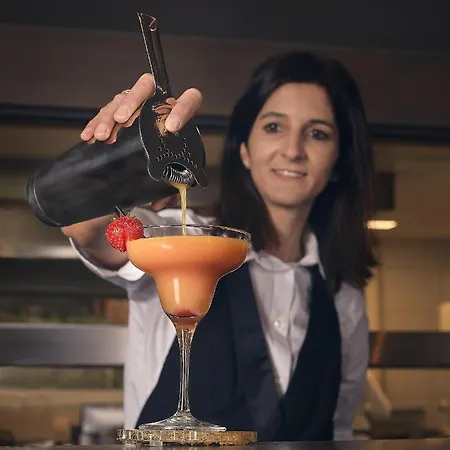 Vier & Restaurant 4*