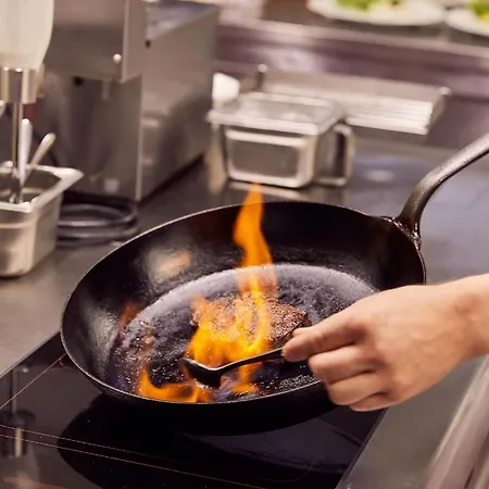 Vier & Restaurant Ξενοδοχείο με διαμερίσματα Λάνγκενφελντ