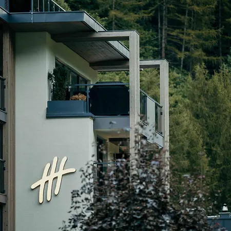 Vier & Restaurant Ξενοδοχείο με διαμερίσματα 4*