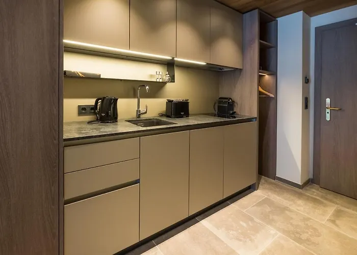 Hotel apartamentowy Vier & Restaurant 4*