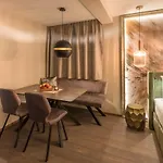 Vier & Restaurant