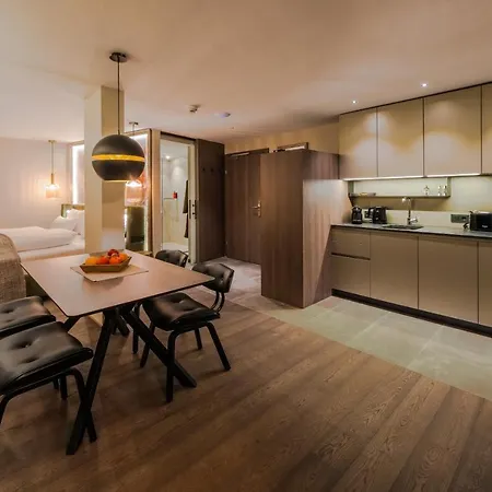 Vier & Restaurant Lägenhetshotell Längenfeld